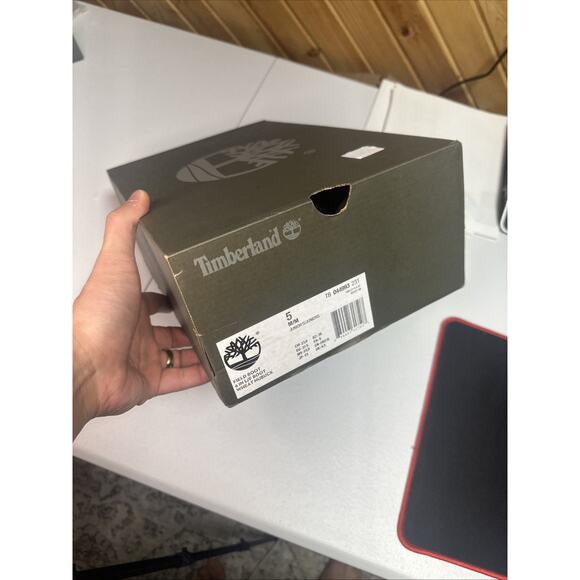 Size 5 M - Timberland Kid's 6" Inch Field Boot Wheat Youth - Picture 8 of 8